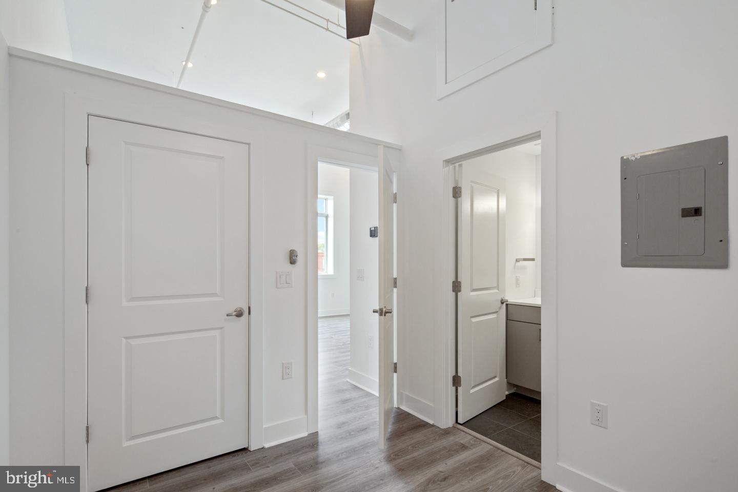 1705 Jackson Street, Unit 8 Philadelphia, PA 19145 - Photo 5 of 12