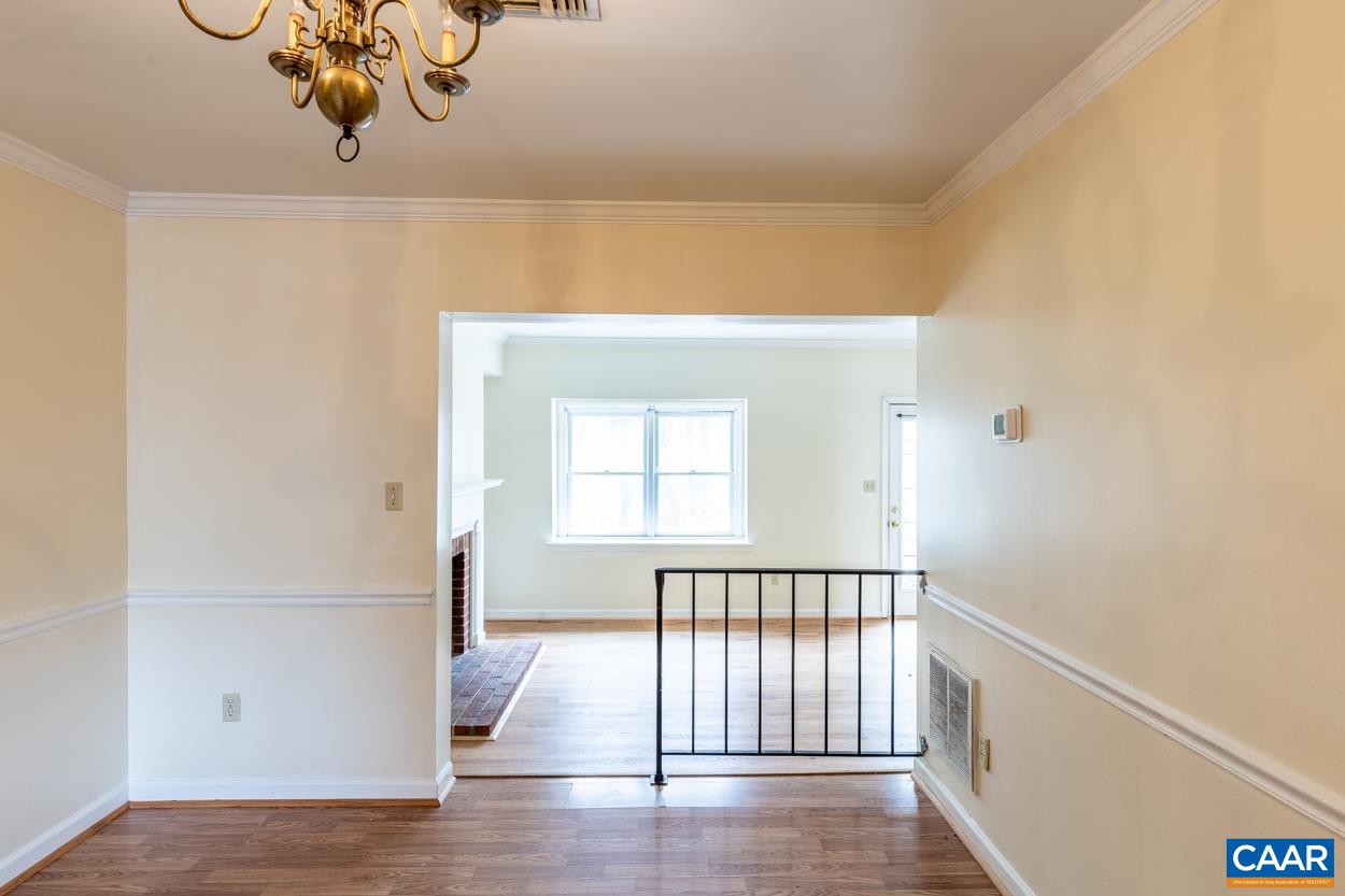 1422 Minor Ridge Court Charlottesville, VA 22901 - Photo 12 of 38 Gallery Image 12