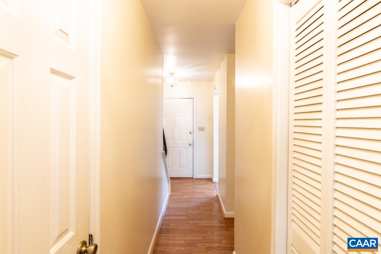 1422 Minor Ridge Court Charlottesville, VA 22901 - Photo 19 of 38 Gallery Image 19
