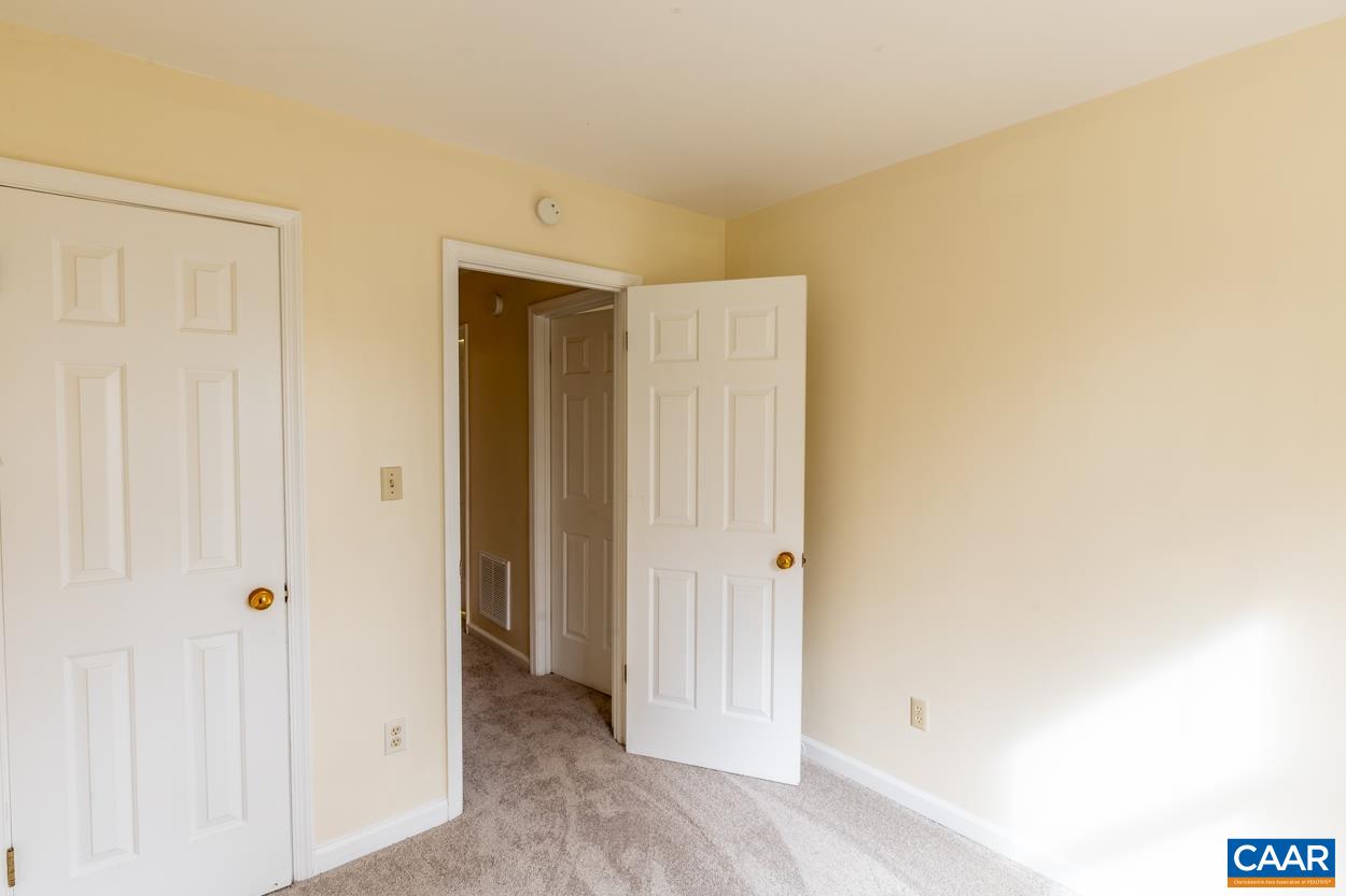 1422 Minor Ridge Court Charlottesville, VA 22901 - Photo 25 of 38 Gallery Image 25