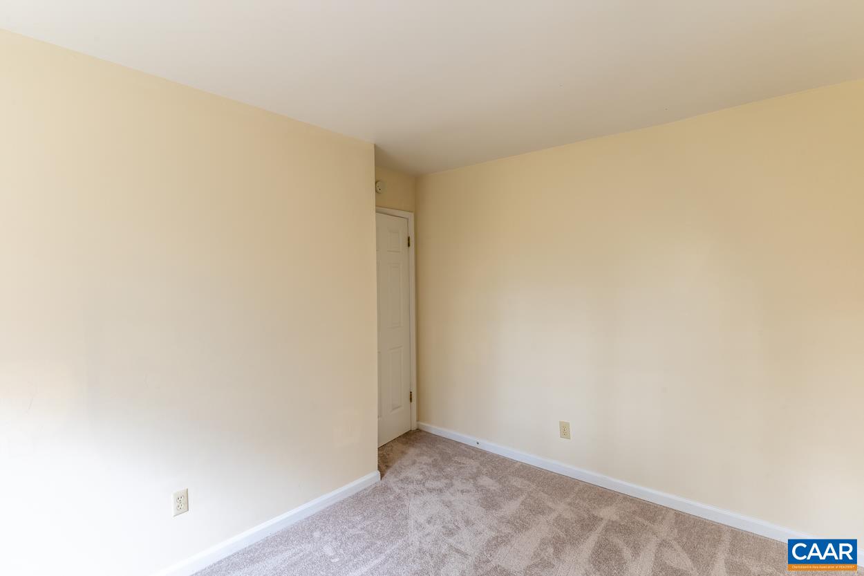 1422 Minor Ridge Court Charlottesville, VA 22901 - Photo 28 of 38 Gallery Image 28