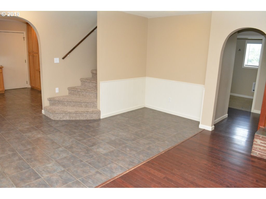 6655 South Knights Bridge Road Canby, OR 97013 - Photo 9 of 18 Gallery Image 9