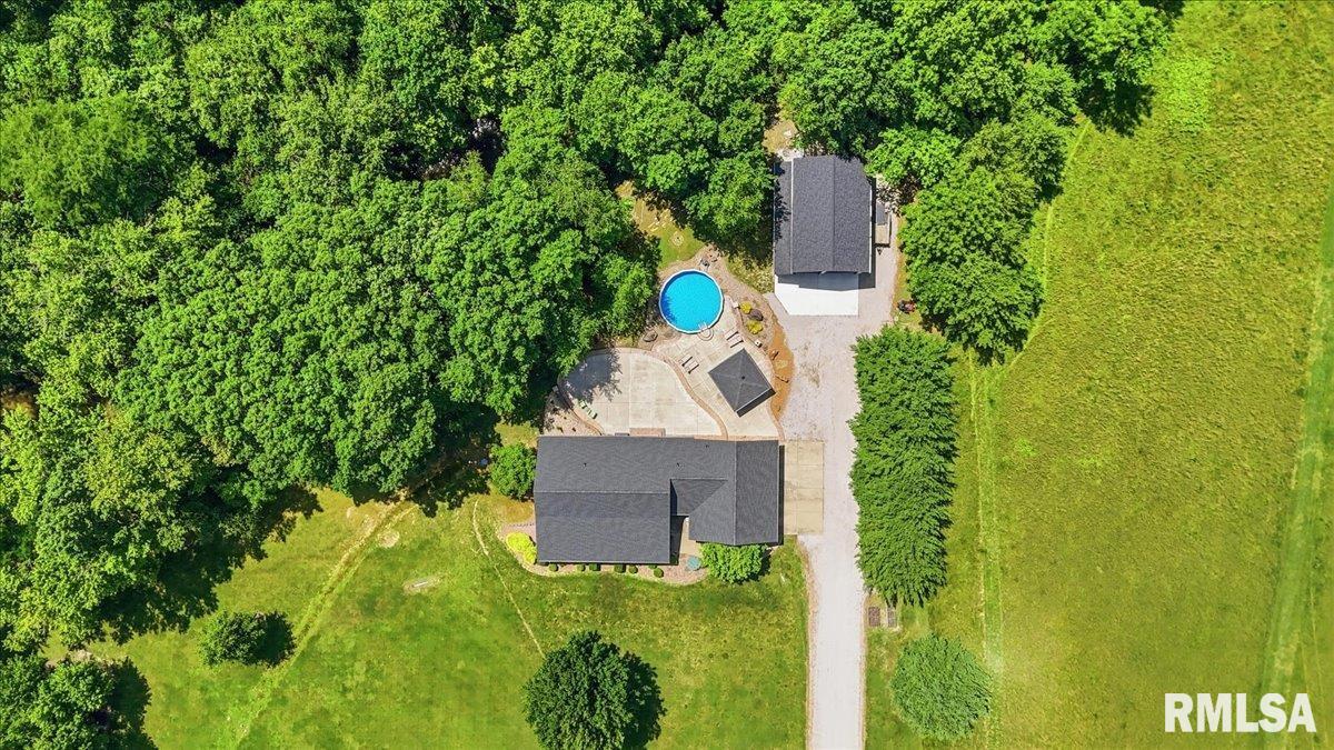 3880 Moose Cry Road Auburn, IL 62615 - Photo 13 of 74