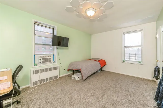 $350,000 | 517 Riverdale Avenue, Unit 4B 5B, Yonkers, NY 10705