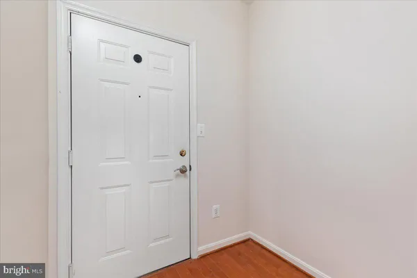 $385,000 | 1705 Lake Shore Crest Drive, Unit 25, Reston, VA 20190