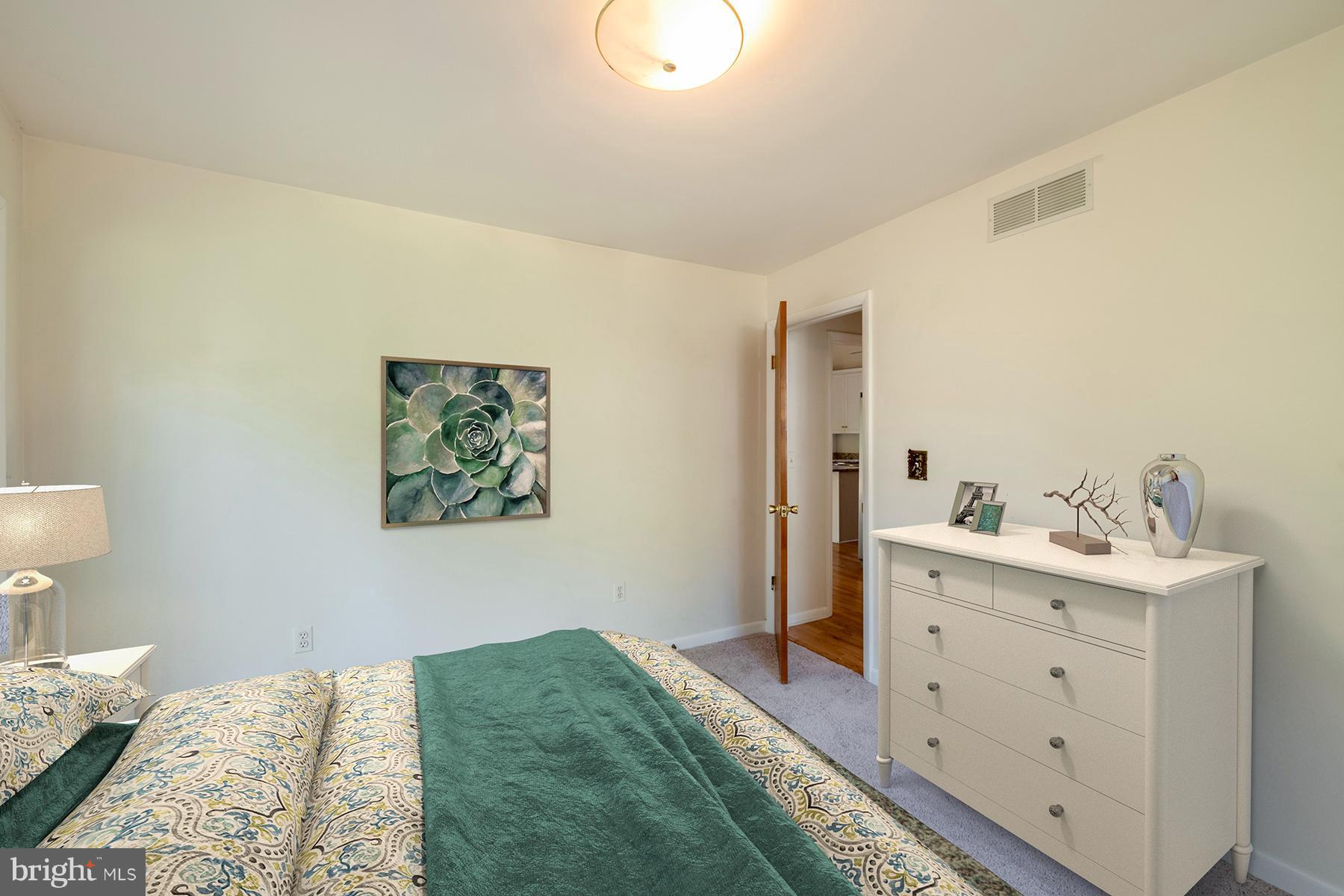 1435 Oak Bluff Road Edgewater, MD 21037 - Photo 10 of 21 Room with access to deck could be third bedroom