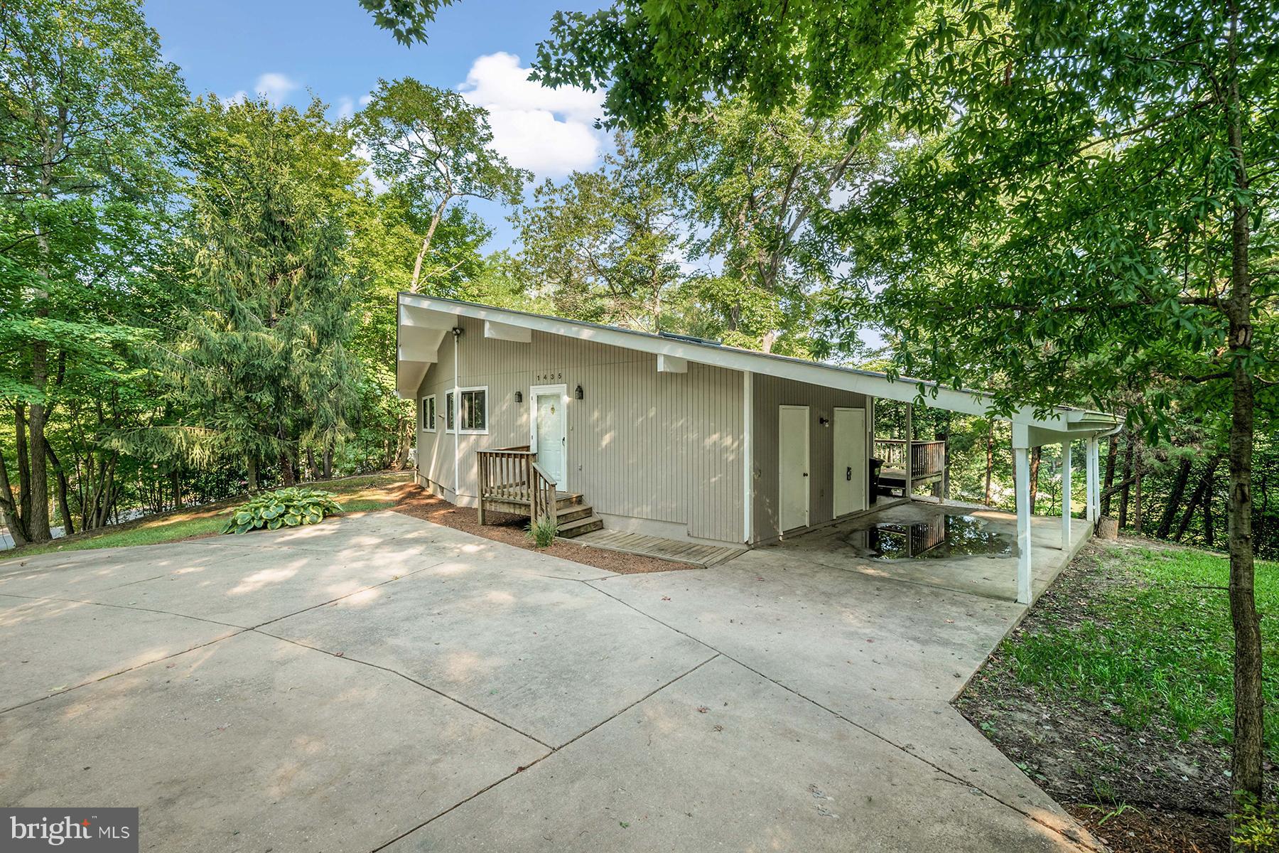 1435 Oak Bluff Road Edgewater, MD 21037 - Photo 15 of 21 Carport has extra storage closets