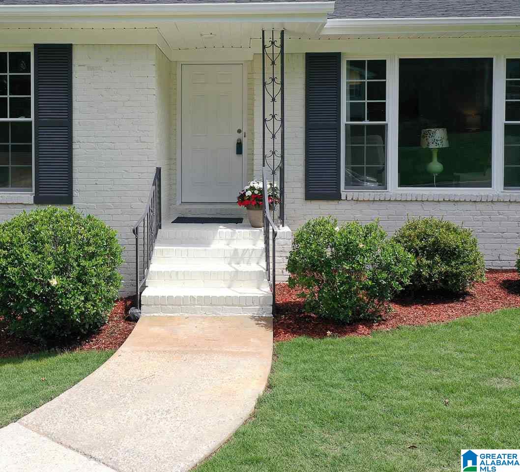 3240 Tyrol Road Birmingham, AL 35216 - Photo 8 of 32