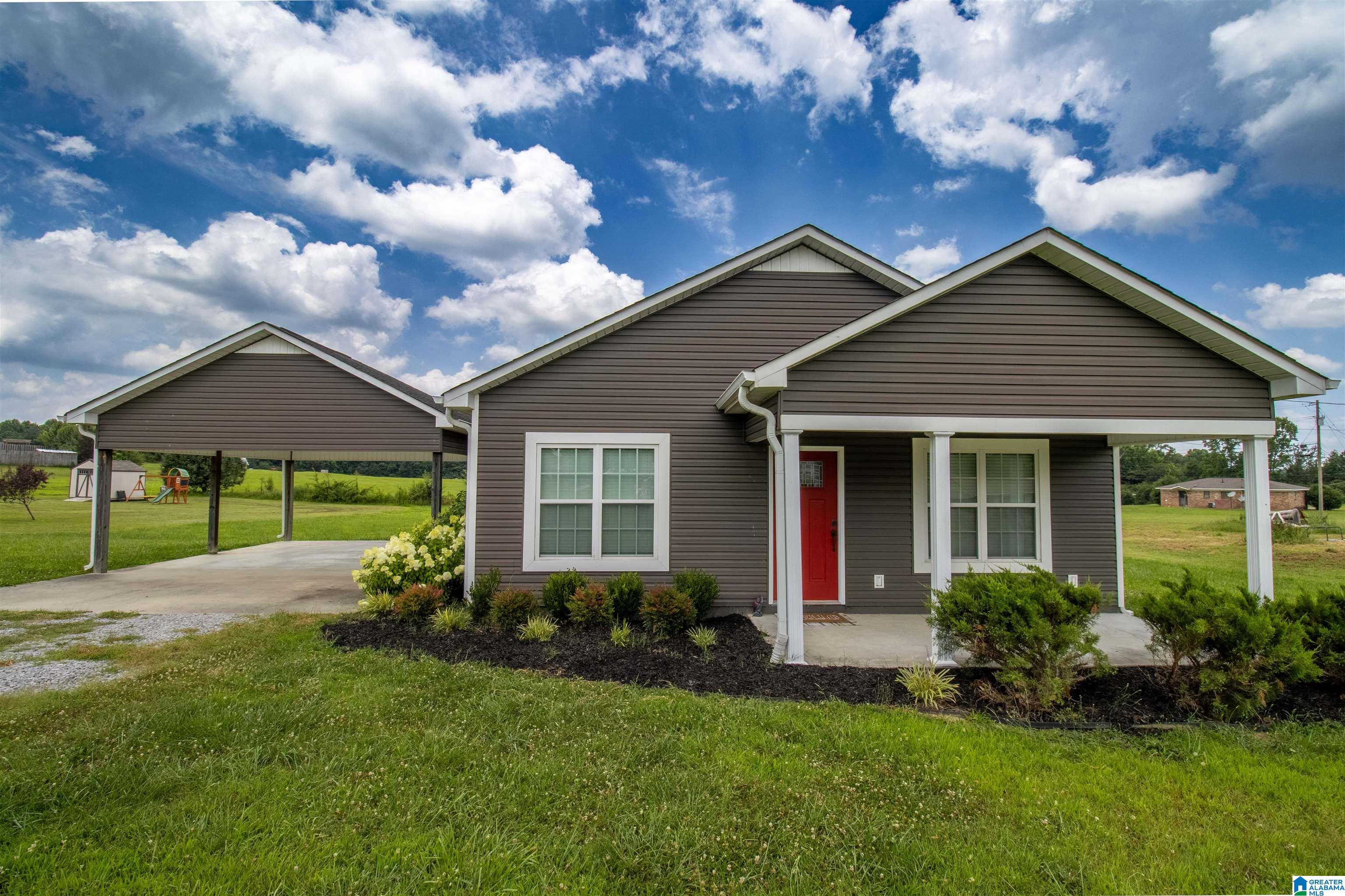 901 Brooklyn Road Holly Pond, AL 35083 - Photo 2 of 24