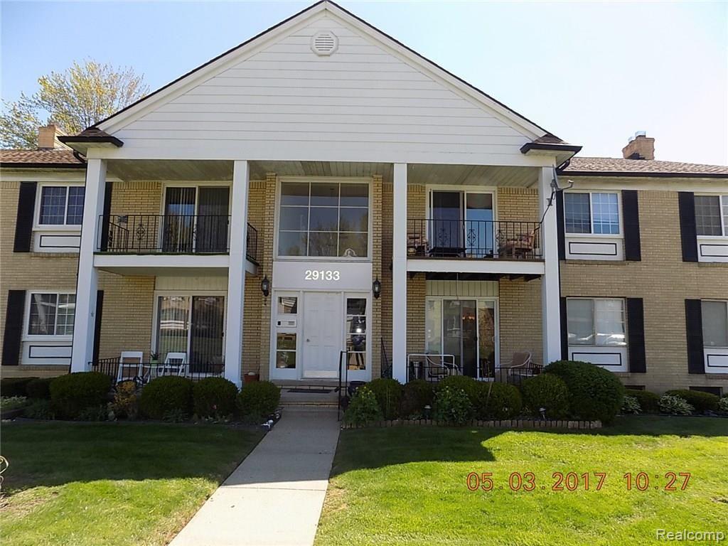 29133 Hayes Road, Unit 23 Warren, MI 48088 - Photo 1 of 12 DSCN2410.JPG