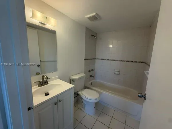$2,050 | 8185 Northwest 7th Street, Unit 517, Miami, FL 33126