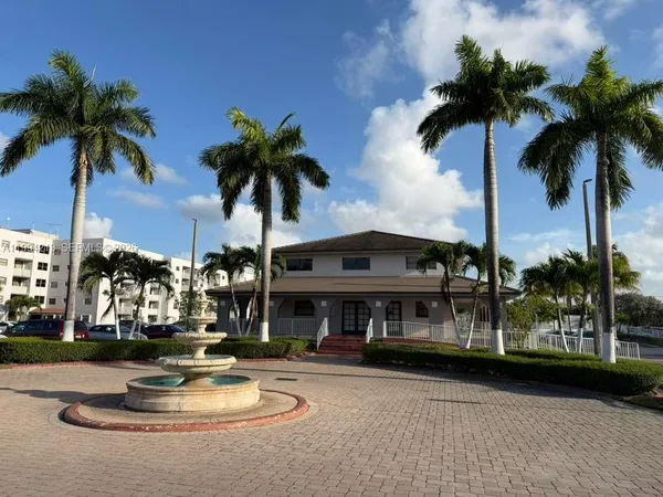 $2,050 | 8185 Northwest 7th Street, Unit 517, Miami, FL 33126