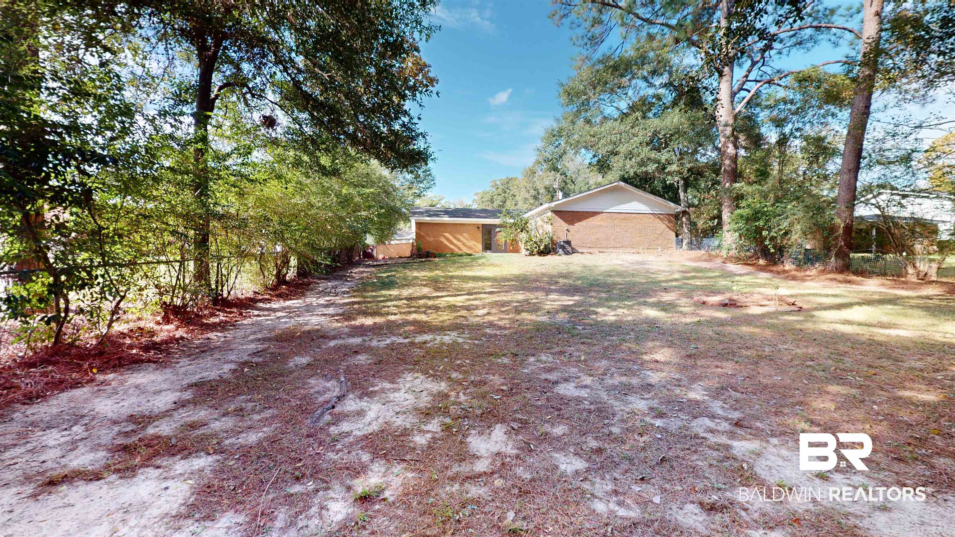 104 Vanderbilt Drive Mobile, AL 36608 - Photo 7 of 52