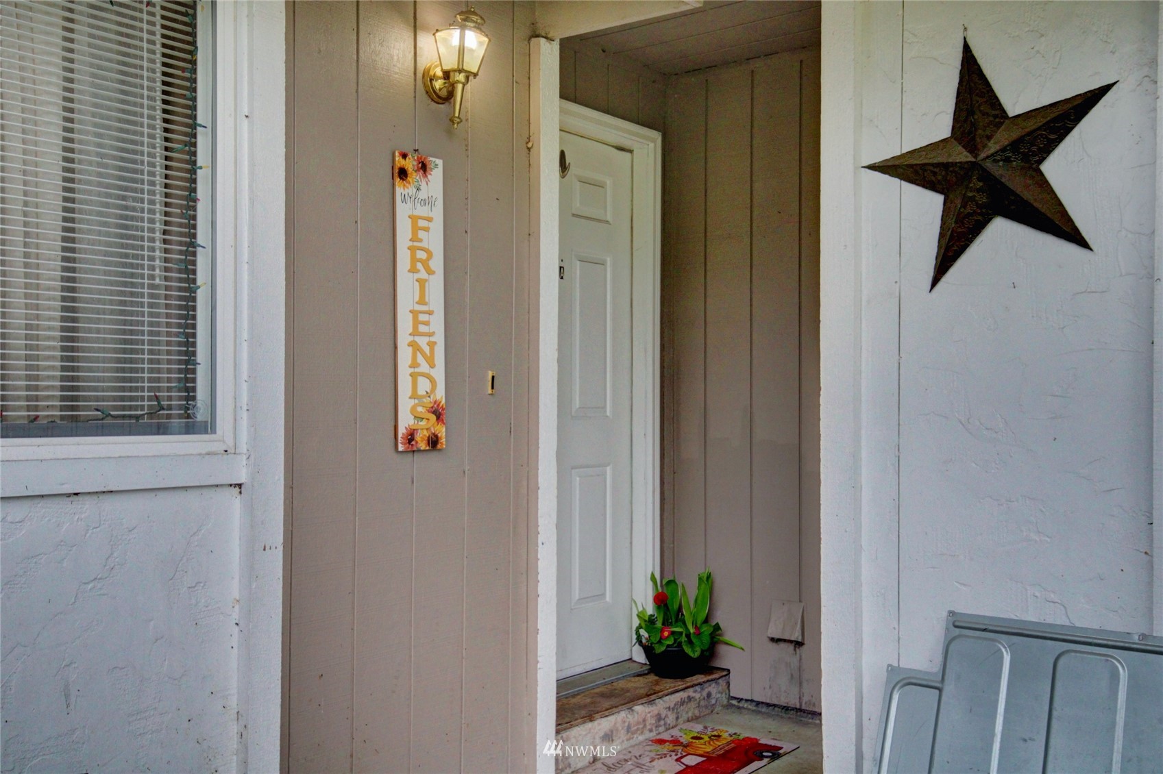 24386 Richards Road Sedro-Woolley, WA 98284 - Photo 3 of 18 Gallery Image 3