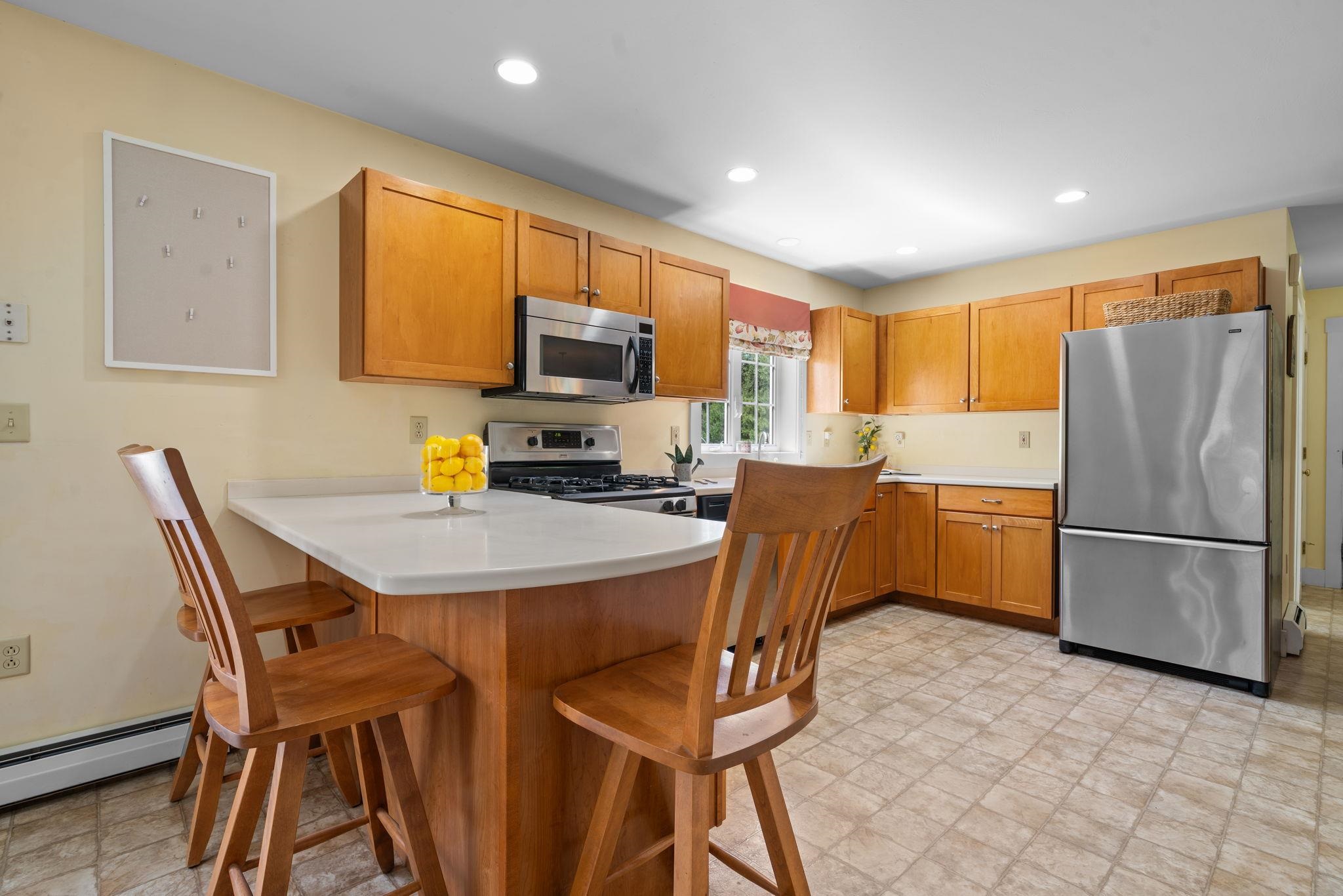 71 Oak Hill Road Northfield, NH 03276 - Photo 9 of 53