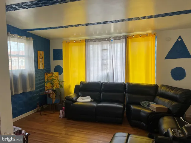 $240,000 | 7554 Forrest Avenue, Philadelphia, PA 19150