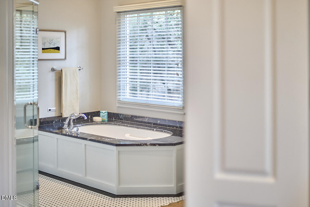 3436 Rugby Road Durham, NC 27707 - Photo 32 of 55 083