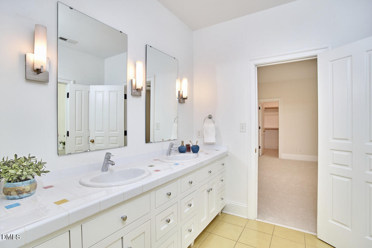 3436 Rugby Road Durham, NC 27707 - Photo 42 of 55 049