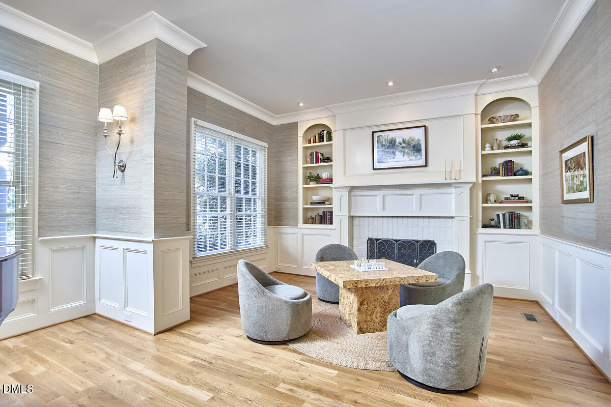 3436 Rugby Road Durham, NC 27707 - Photo 8 of 55 027