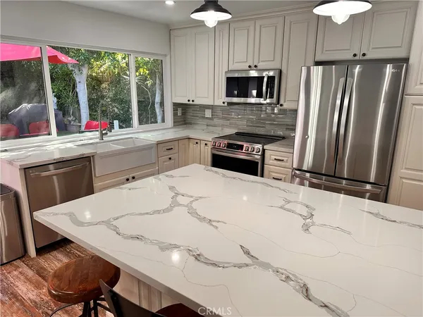 $1,199,995 | 17400 Laurelbrook Court, Cerritos, CA 90703