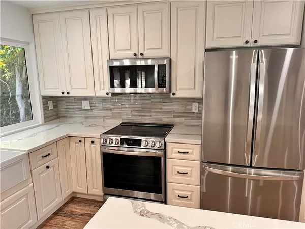 $1,199,995 | 17400 Laurelbrook Court, Cerritos, CA 90703