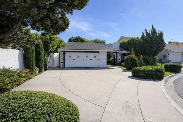 $1,199,995 | 17400 Laurelbrook Court, Cerritos, CA 90703