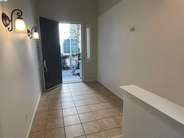 $3,850 | 1503 Jetty Drive, Richmond, CA 94804