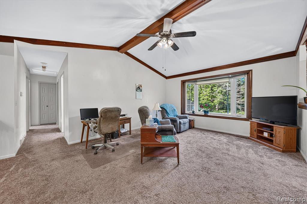 4430 Center Road Flint, MI 48506 - Photo 4 of 49
