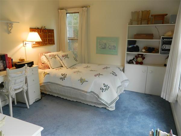 17 Sagamore Road Marblehead, MA 01945 - Photo 12 of 21 a bedroom with a bed and walk in closet