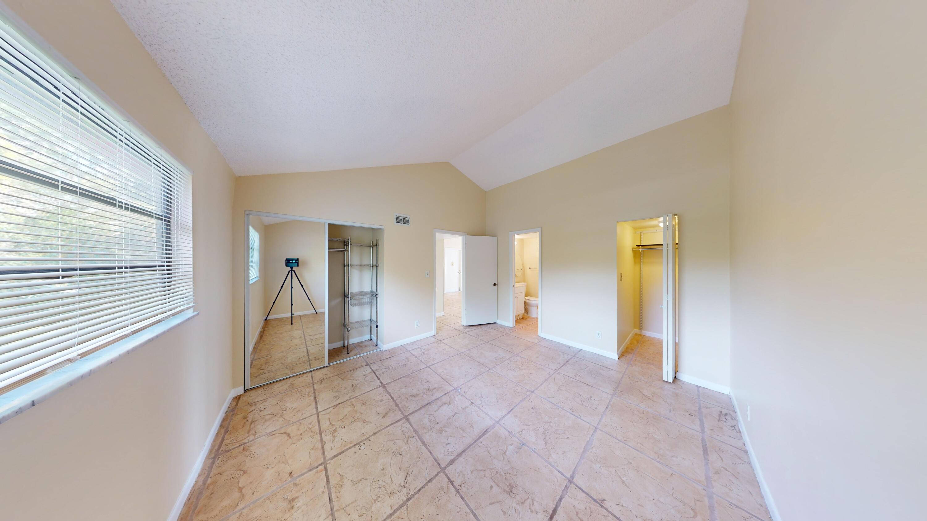 50 Southeast 12th Street, Unit 2570 Boca Raton, FL 33432 - Photo 8 of 18 50-SE-12th-Street-Apt-257-11052024_15123