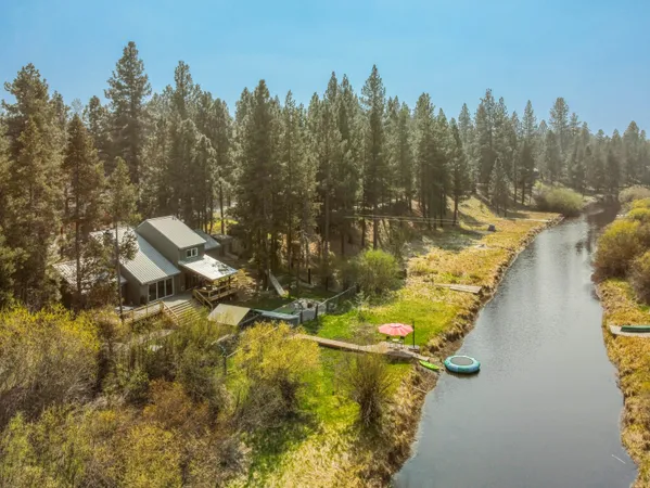 $810,000 | 17062 Milky Way, Bend, OR 97707
