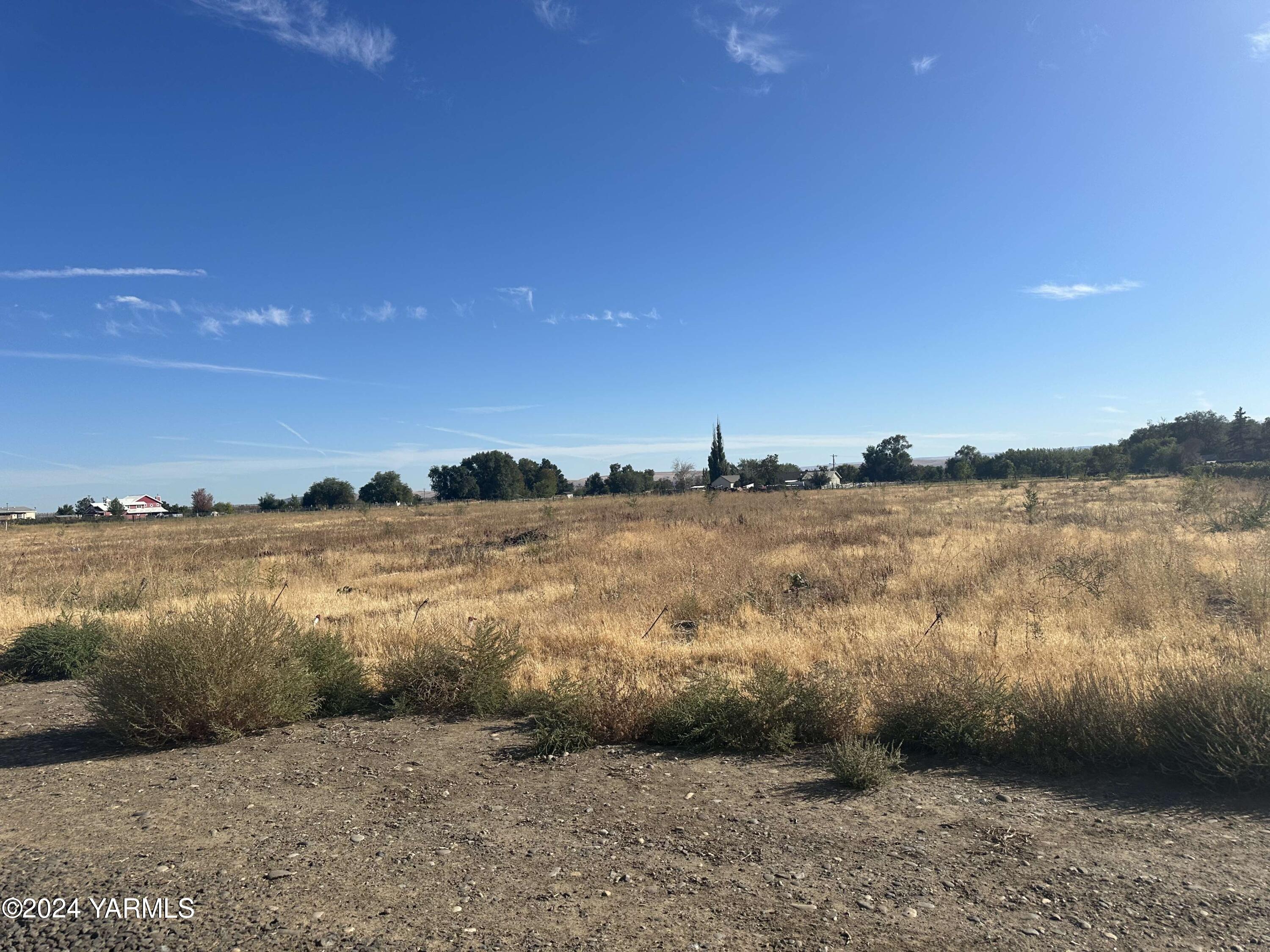 Nka Branch Road Toppenish, WA 98948 - Photo 3 of 7 a view of lake with green space