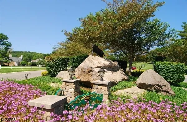 $2,100 | 92 Wood Duck Court, Hackettstown, NJ 07840