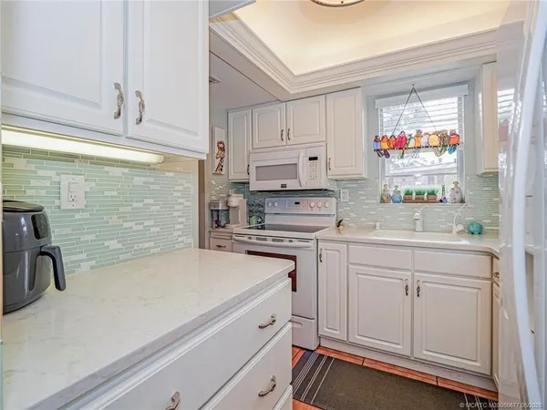 $129,900 | 1987 Southwest Palm City Road, Unit D, Stuart, FL 34994