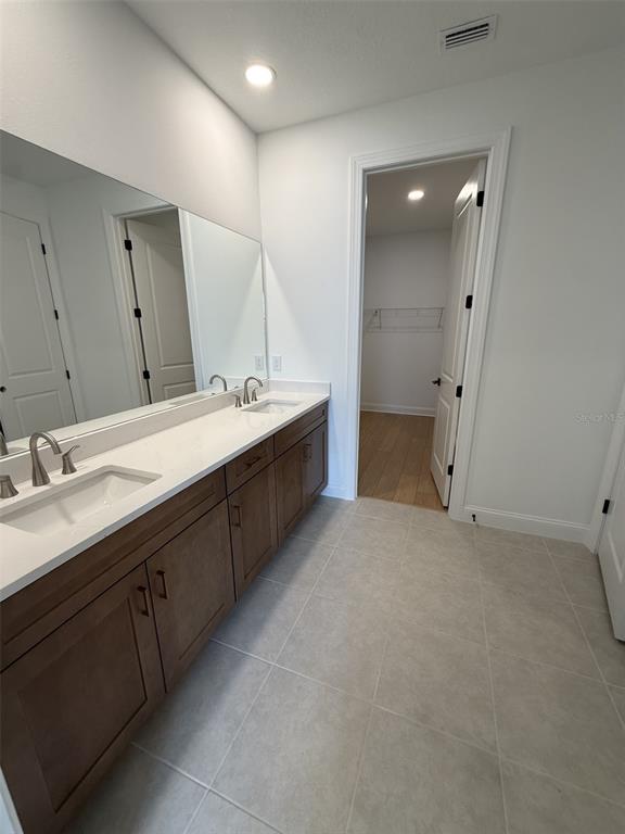 5889 Windbreak Court Apollo Beach, FL 33572 - Photo 12 of 22