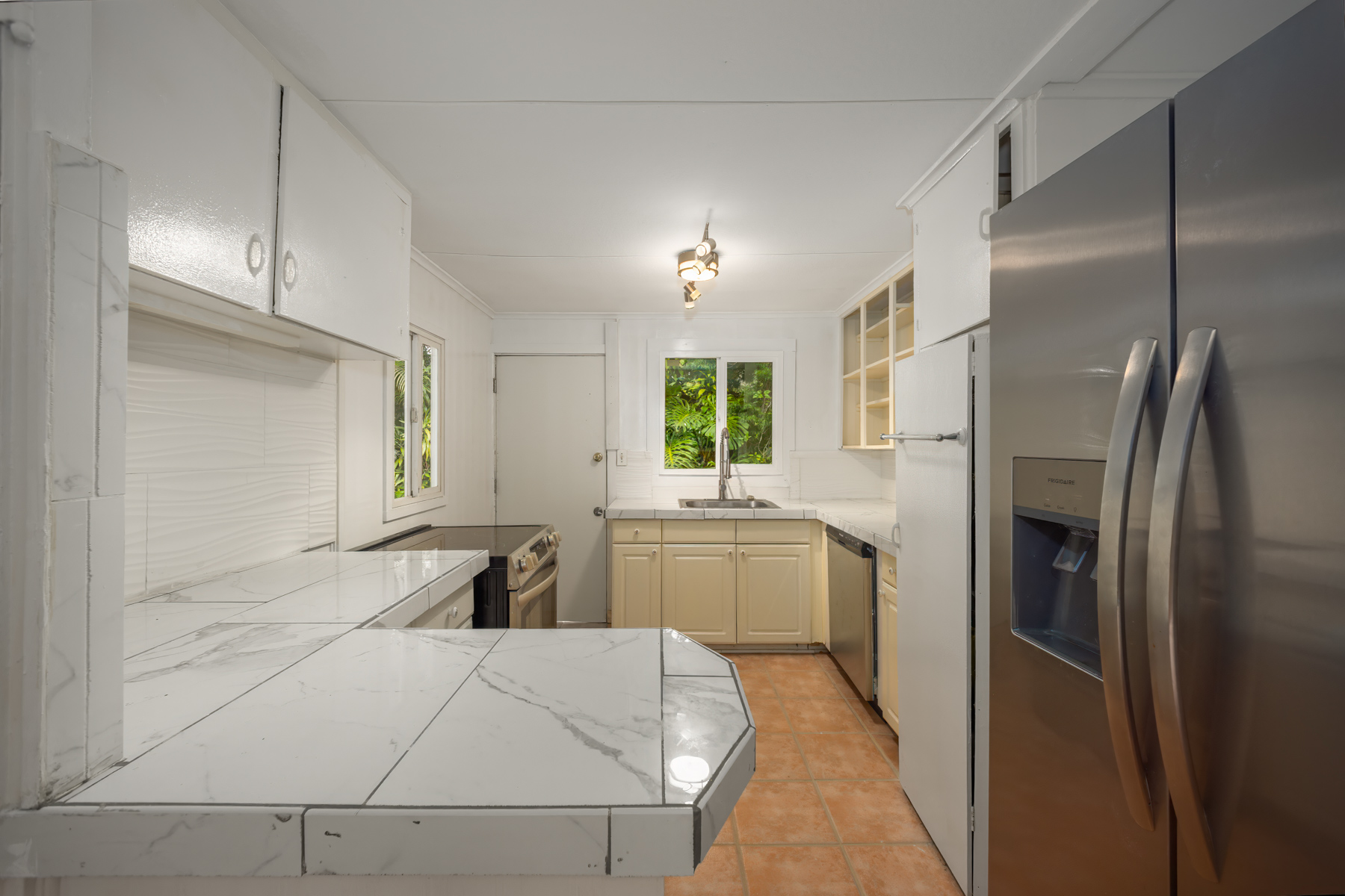 835362 A Painted Church Road, Unit 1 Captain Cook, HI 96704 - Photo 10 of 30