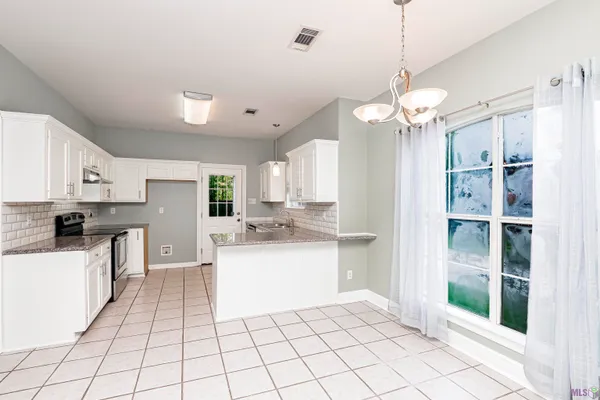 $205,000 | 36246 Greenville Avenue, Denham Springs, LA 70706