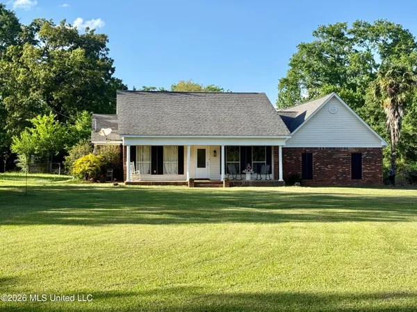 $290,000 | 228 McGuire Road, Magee, MS 39111