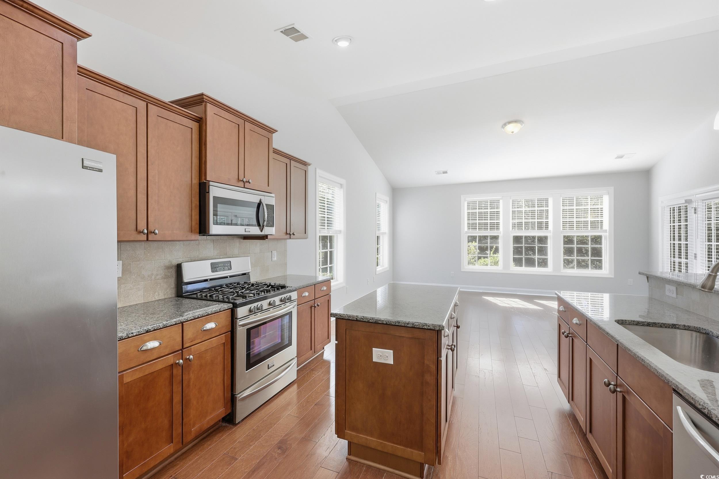 122 Parmelee Drive, Unit A Murrells Inlet, SC 29576 - Photo 9 of 38