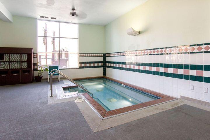 111 Center Street, Unit 237 Lake Geneva, WI 53147 - Photo 20 of 45 2 Hot Tubs