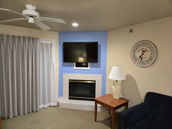 $173,000 | 111 Center Street, Unit 237, Lake Geneva, WI 53147