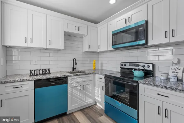 $299,000 | 215 Sykes Road, New Castle, DE 19720