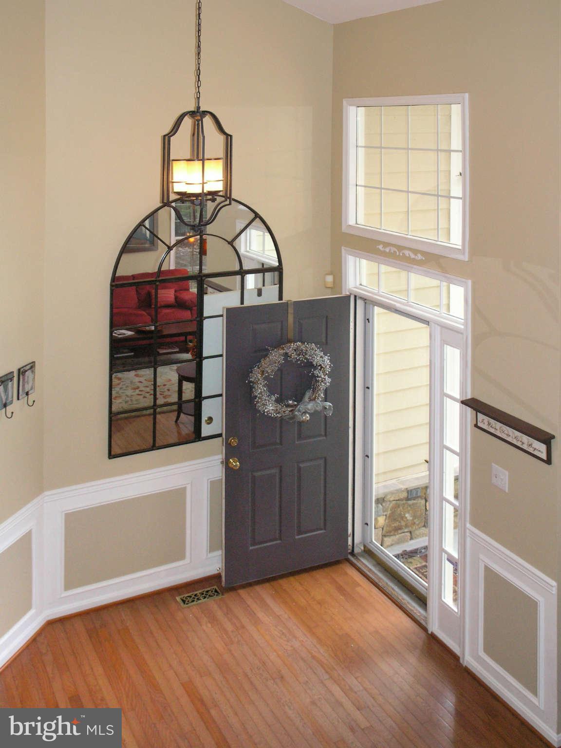 11414 Night Star Way Reston, VA 20194 - Photo 2 of 30 Entry Foyer