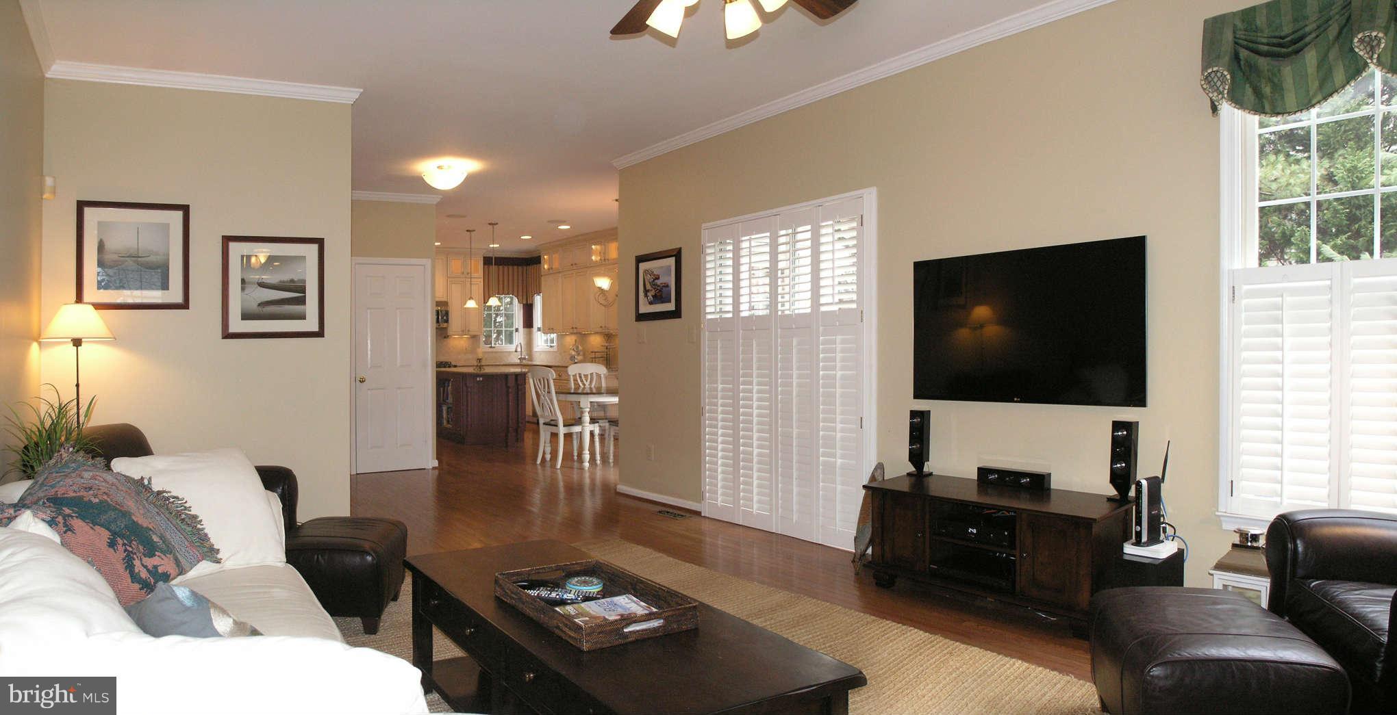 11414 Night Star Way Reston, VA 20194 - Photo 12 of 30 Family Room