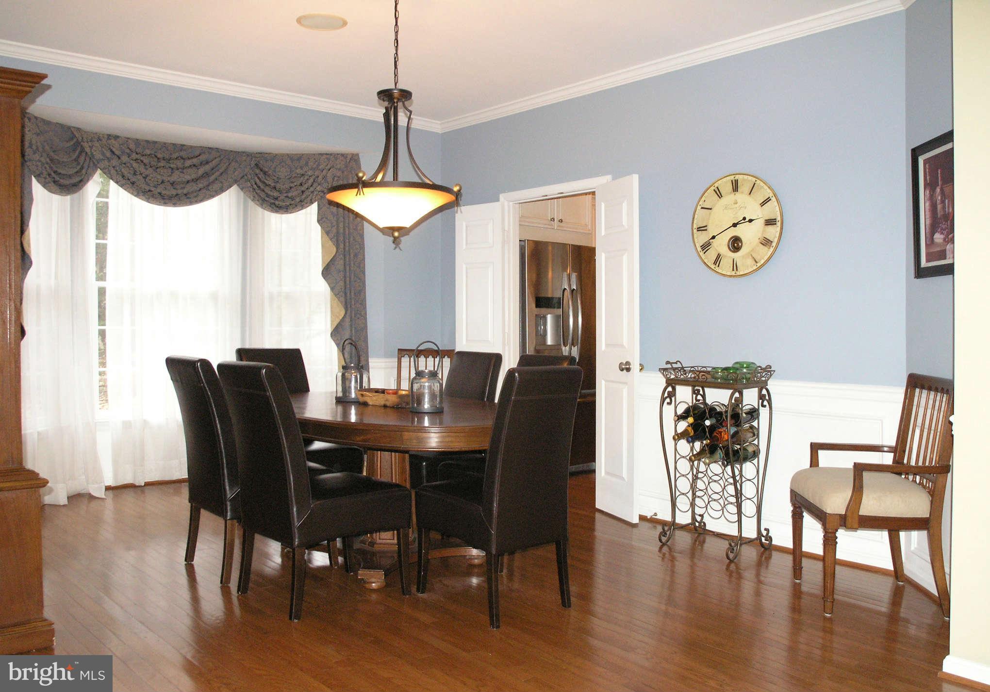 11414 Night Star Way Reston, VA 20194 - Photo 7 of 30 Dining Room