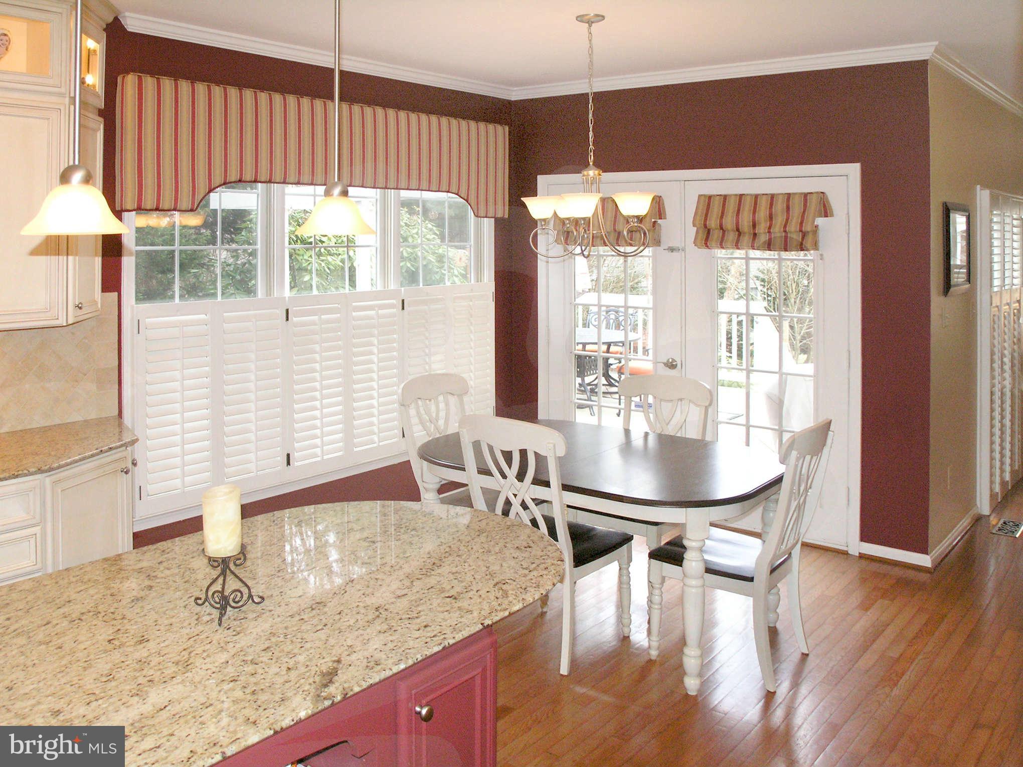 11414 Night Star Way Reston, VA 20194 - Photo 10 of 30 Kitchen