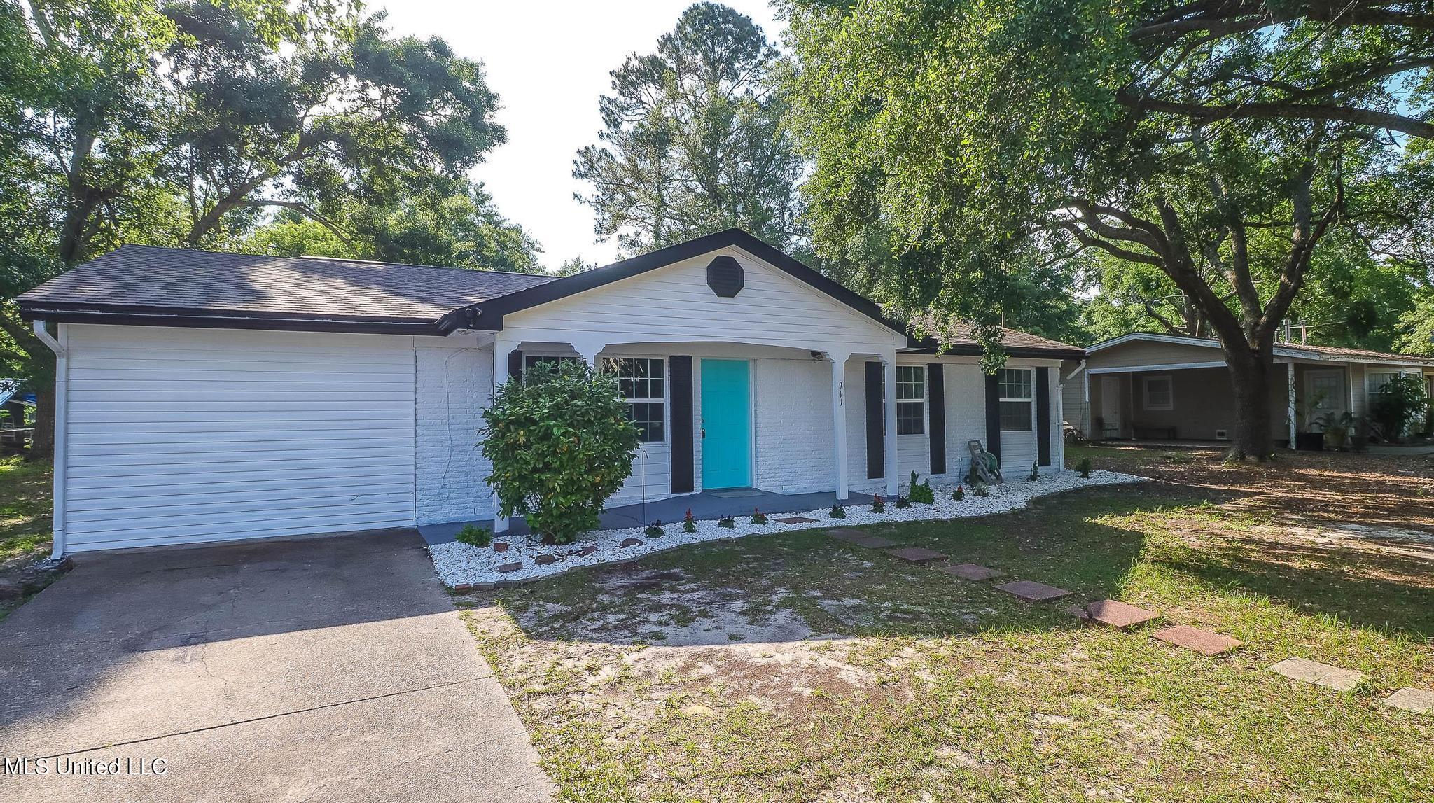 911 Lindh Road Gulfport, MS 39507 - Photo 2 of 23 911 Lindh-26000
