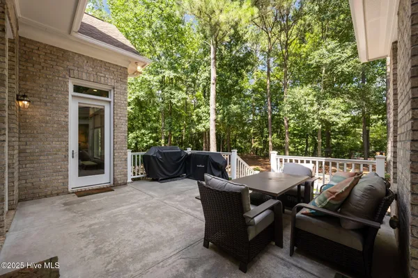 $899,900 | 125 Falling Water Way, Wallace, NC 28466