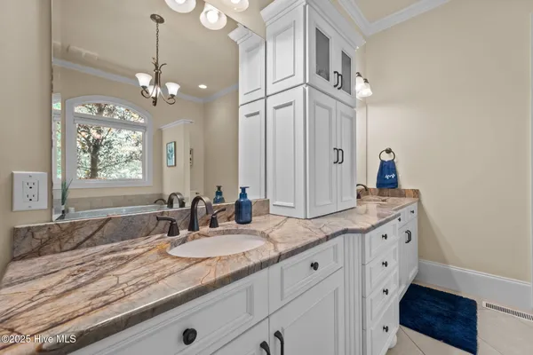 $899,900 | 125 Falling Water Way, Wallace, NC 28466