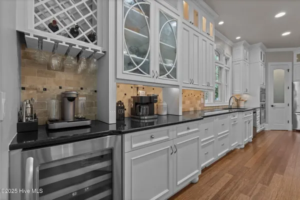 $899,900 | 125 Falling Water Way, Wallace, NC 28466